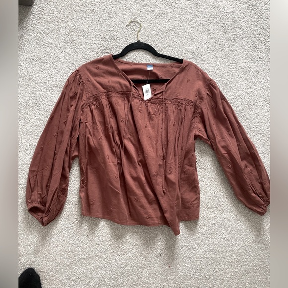 Old Navy Tops - Old Navy, small petite shirt. Brand new with tags- never worn!